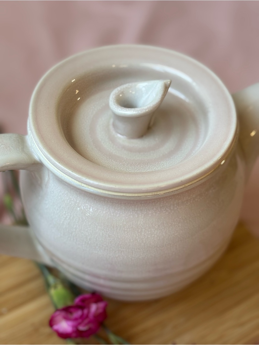 FN Food Nanny Peony Ceramic Stoneware Tea Pot with Lid Blush Pink - Picture 4 of 9